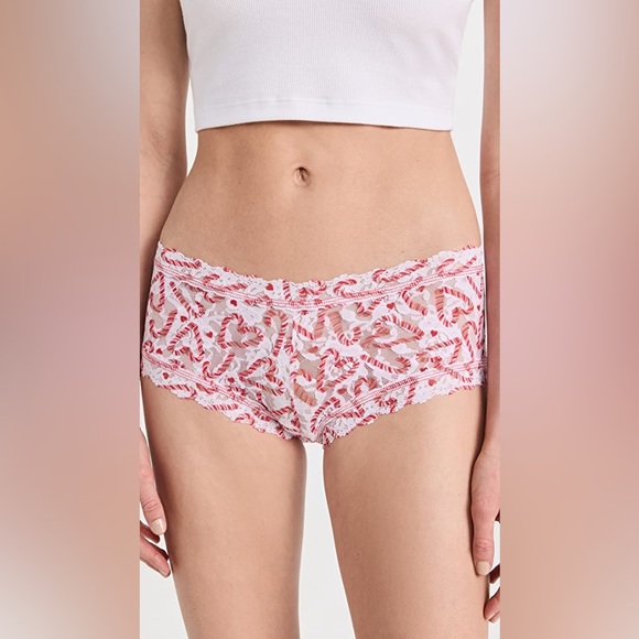 New🌟Hanky Panky
Candy Cane Boy Shorts - Picture 1 of 3